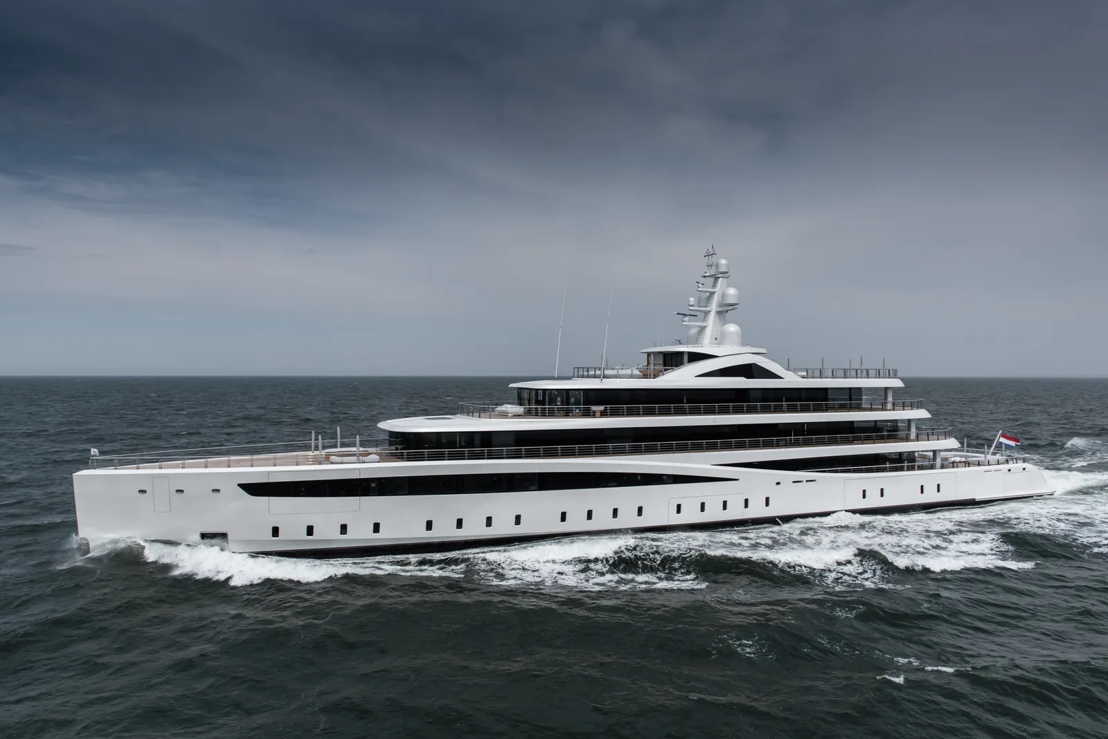 Feadship Viva — 94m superyacht