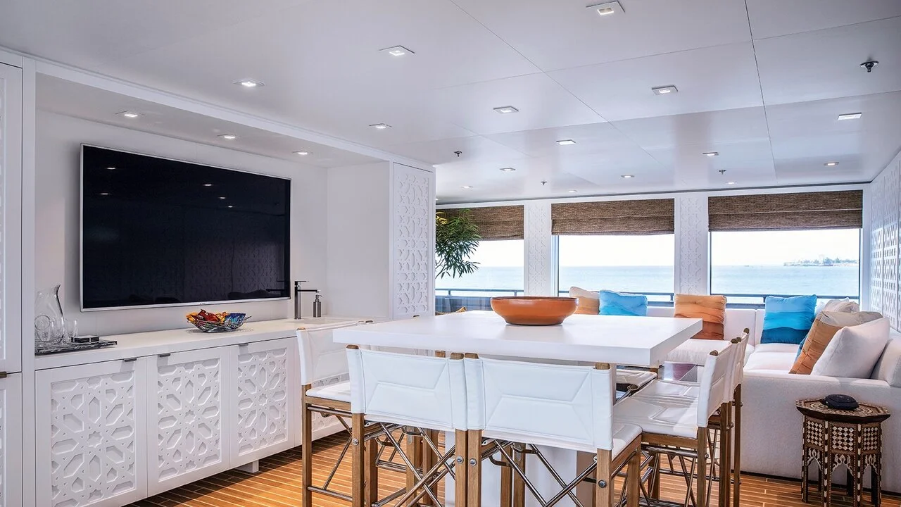 Hodor guest lounge interior